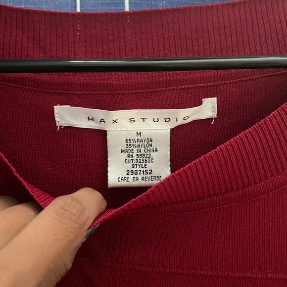 Dress - Picture 3 of 4